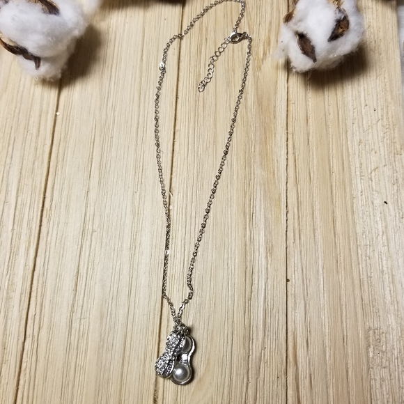 🥜🥜Pretty Peanut Necklace with Freshwater Pearls inside in SILVER Plating - Picture 15 of 15